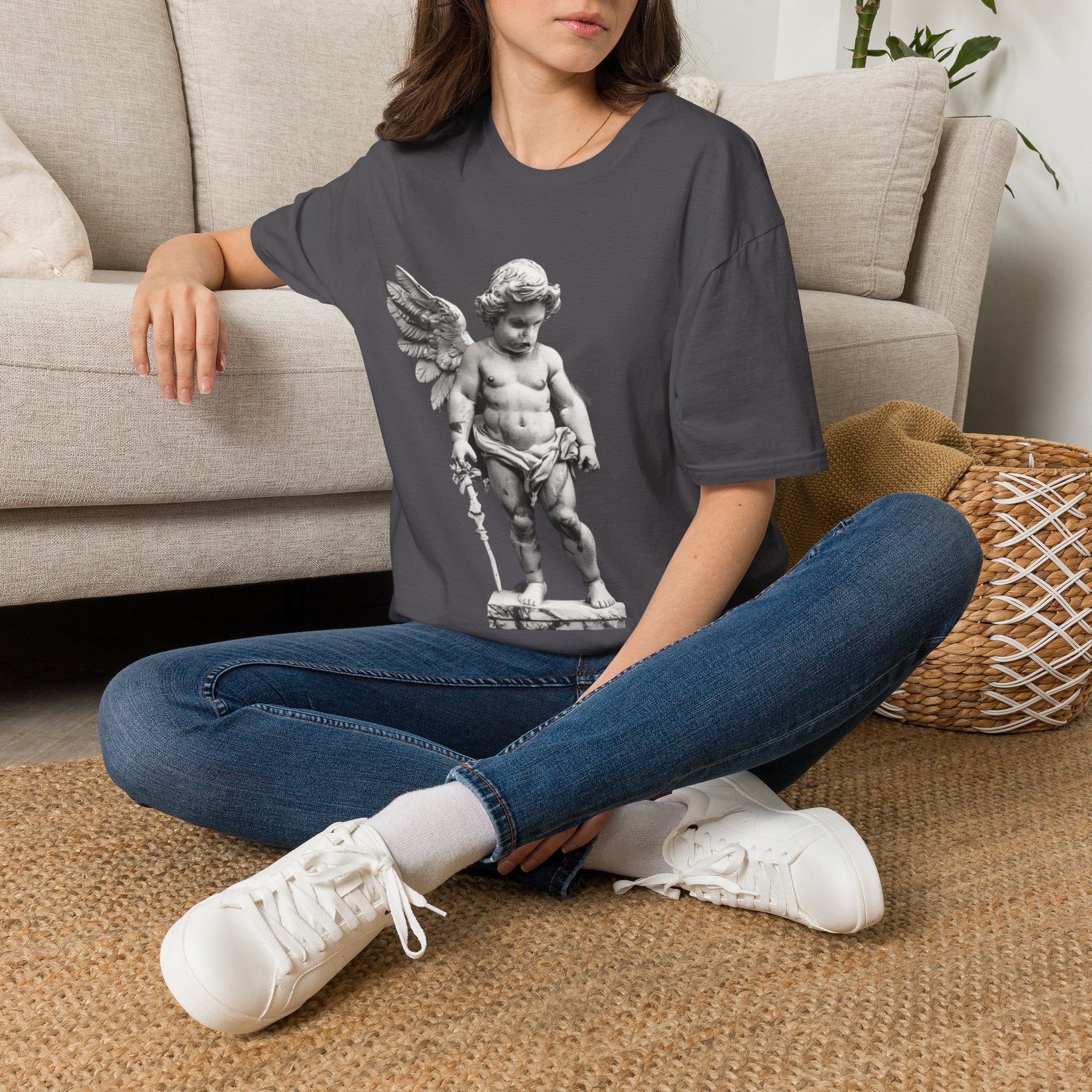 "This Cherub is a little to chill" T-Shirt Unisex
